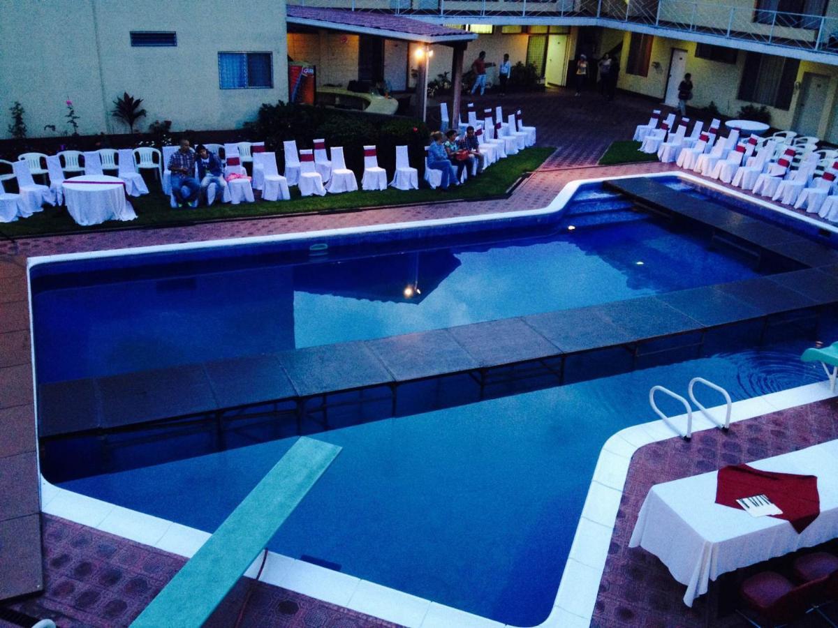 Hotel Plaza Guatemala-Stadt Exterior foto